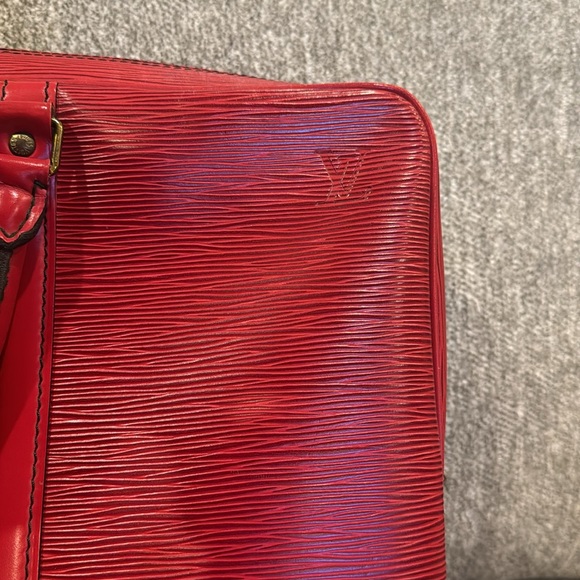 Louis Vuitton Porte-Documents
Voyage Bag - Picture 3 of 10